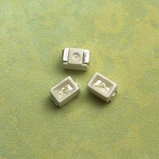 安華高推出微型化PLCC-2 SMT表麵貼裝LED，適合汽車和工業照明