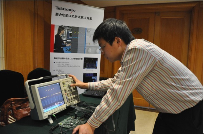 如何解決測試挑戰以克服LED照明應用瓶頸？泰克專家亞太LED技術峰會上支招