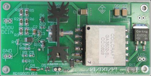 LED驅動器參考設計，1.9英寸 x 3.9英寸，雙層板