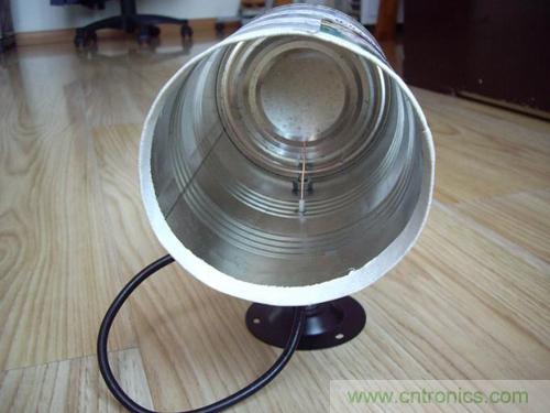 最簡單使用的天線&mdash;&mdash;罐頭天線，可做正饋大鍋饋源！ 