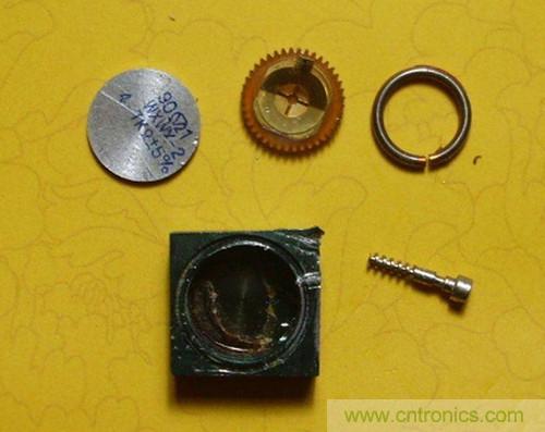 取下調節用的螺杆