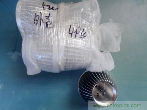 DIY：手把手教你自製LED球泡燈