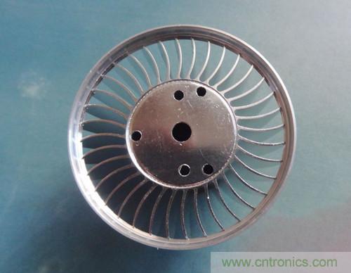 DIY：手把手教你自製LED球泡燈