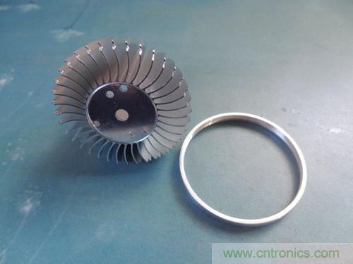 DIY：手把手教你自製LED球泡燈