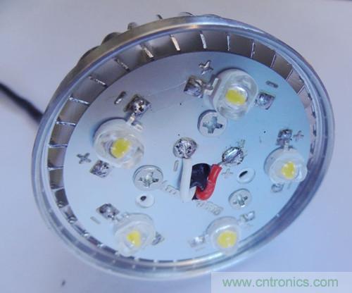 DIY：手把手教你自製LED球泡燈