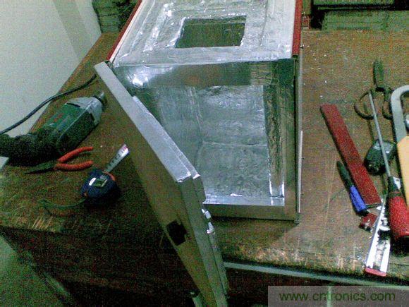 牛人DIY：百元自製車載冰箱