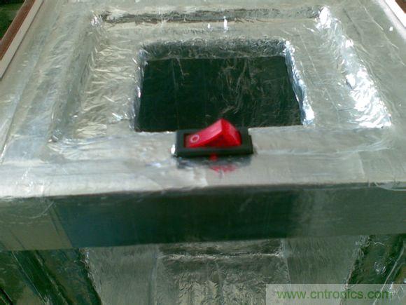 牛人DIY：百元自製車載冰箱