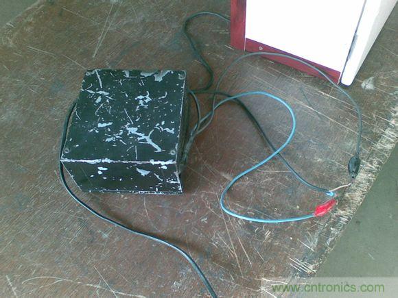 牛人DIY：百元自製車載冰箱