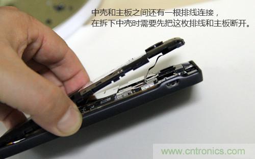 拆解4G新機索尼M35t：用料十足，易於維修