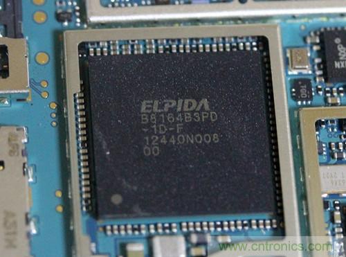 拆解4G新機索尼M35t：用料十足，易於維修