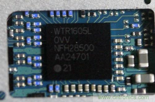 拆解4G新機索尼M35t：用料十足，易於維修