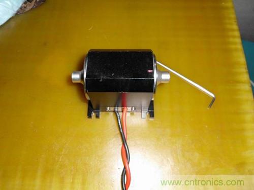 這貨一萬三？50W半導體激光模塊拆解