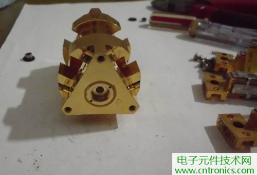 這貨一萬三？50W半導體激光模塊拆解