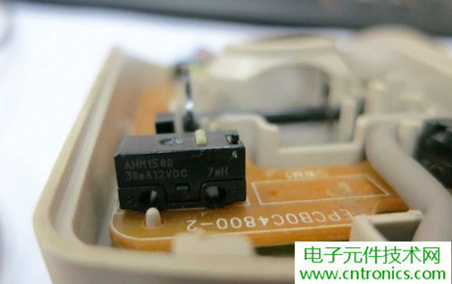 殿堂級機械鼠標拆解：歎精致做工！