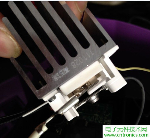 PM2.5殺手！鬆下納米水離子空氣淨化器拆解