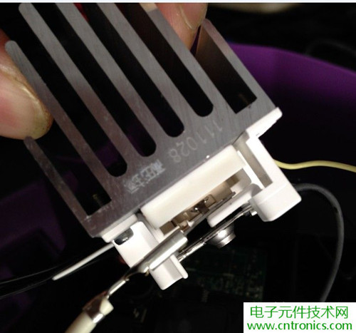 PM2.5殺手！鬆下納米水離子空氣淨化器拆解