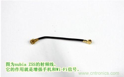 棋逢對手，詳拆努比亞Z5S如何力拚小米3 ？