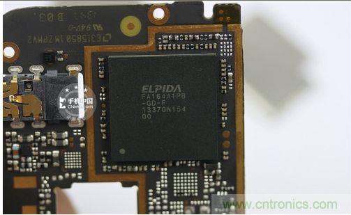 棋逢對手，詳拆努比亞Z5S如何力拚小米3 ？