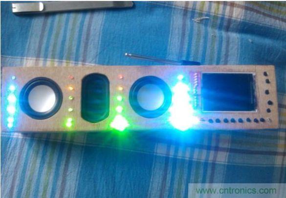 組裝，調試，安裝吸音棉