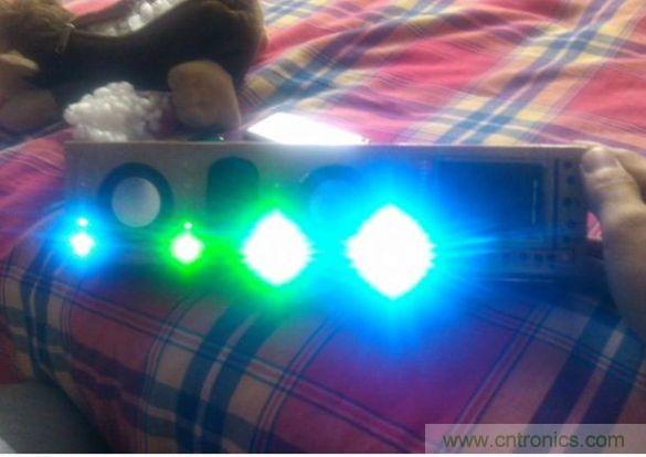 組裝，調試，安裝吸音棉