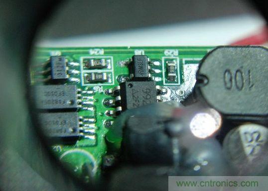 圖文並茂！移動電源升壓效率大檢測