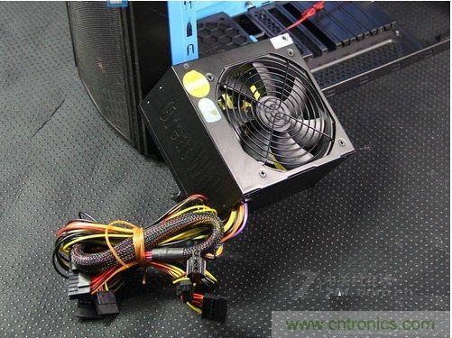 大功率但線材並沒有蛇皮網包裹