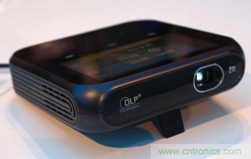 DLP微投掀翻消費電子市場，無屏顯示炙手可熱