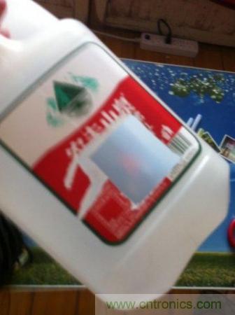 技術帝教你DIY電子製冷的冰鎮冰壺