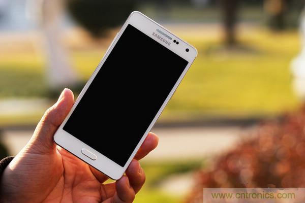 拆解狂魔荼毒新機三星金屬Galaxy A5，看槽點在何方？