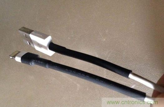 iPhone數據線複活