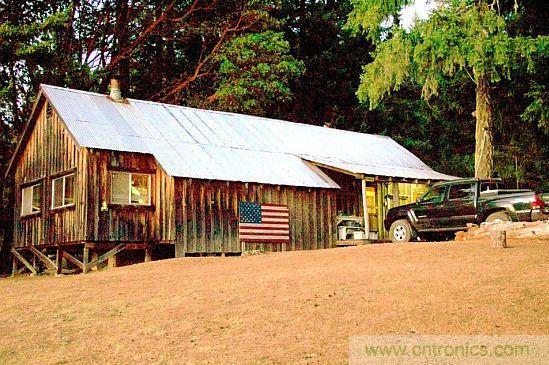 圖1：位於加州北部的小木屋。