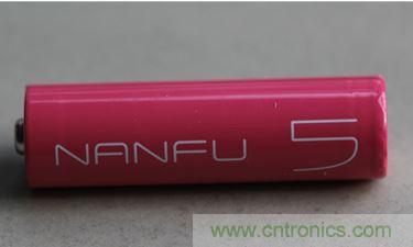 電池新貴小米彩虹5號：是浪得虛名，還是實至名歸？