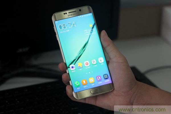 三星S6 Edge+拆解：比S6 Edge加在哪裏？