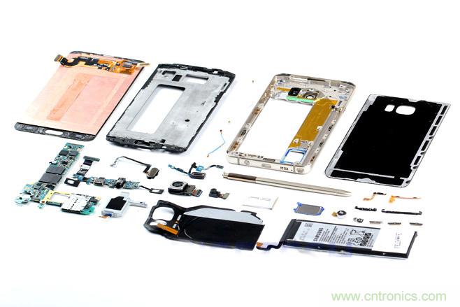 Galaxy Note5拆解，與S係列差距日漸模糊