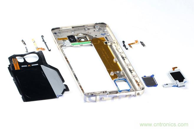 Galaxy Note5拆解，與S係列差距日漸模糊
