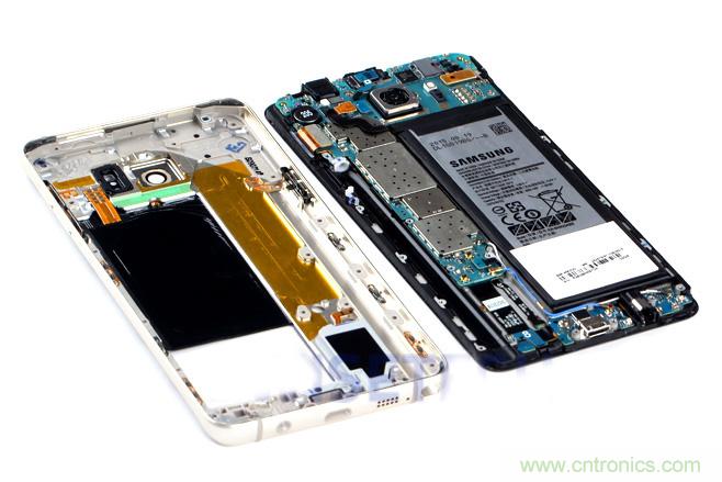 Galaxy Note5拆解，與S係列差距日漸模糊