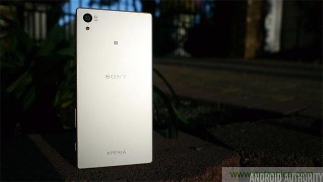 傳奇索尼，憑借Sony Xperia Z5能否在移動市場奪得一席之地？