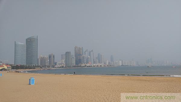 業界良心 LG V10 評測:剛毅、冷峻，不失人性化