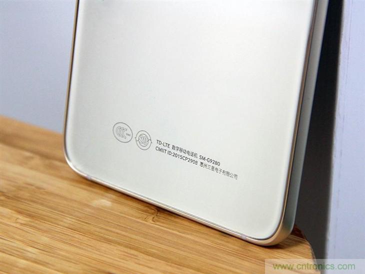 三星S6 edge+評測：擊退note 5，帶著雙曲屏卷土重來