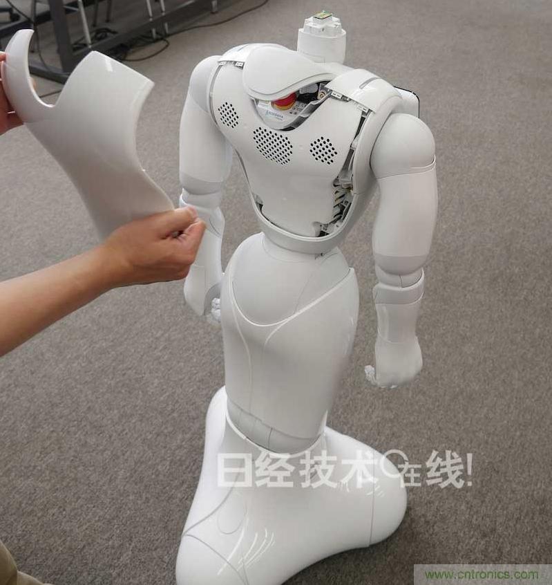 拆解筆記本不過癮，那就來拆拆日本情感機器人吧！