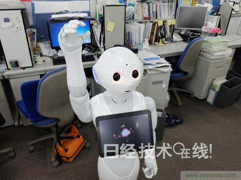 拆解筆記本不過癮，那就來拆拆日本情感機器人吧！