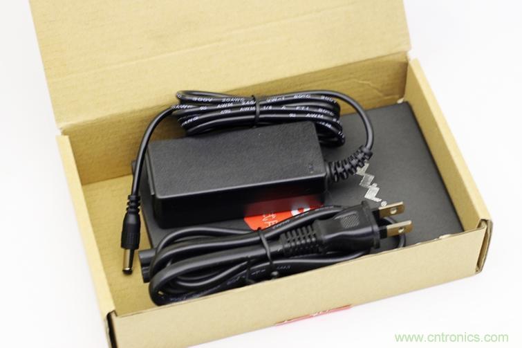 一款能喚起 70 後工程師朋友&ldquo;童年趣事&rdquo;的迷你電烙鐵！