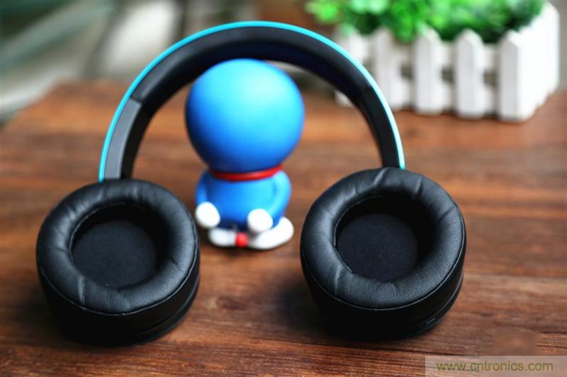 頭條哥的夢想之作！FIIL耳機能讓汪峰上頭條否？