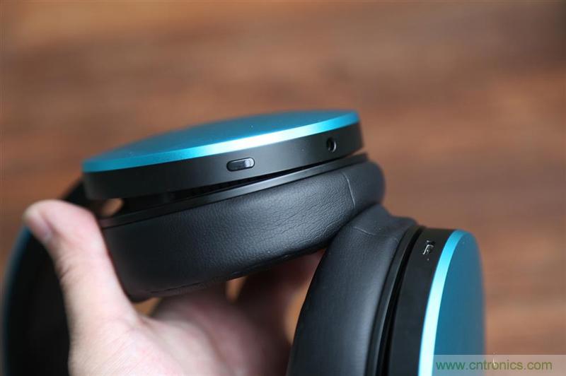 頭條哥的夢想之作！FIIL耳機能讓汪峰上頭條否？