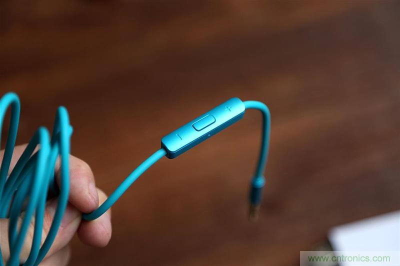 頭條哥的夢想之作！FIIL耳機能讓汪峰上頭條否？