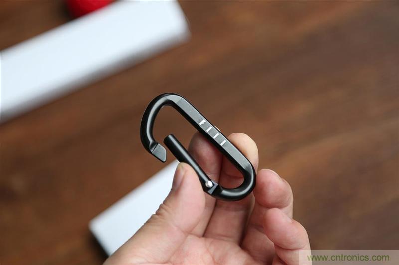 頭條哥的夢想之作！FIIL耳機能讓汪峰上頭條否？