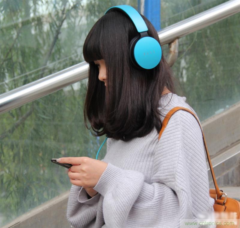 頭條哥的夢想之作！FIIL耳機能讓汪峰上頭條否？