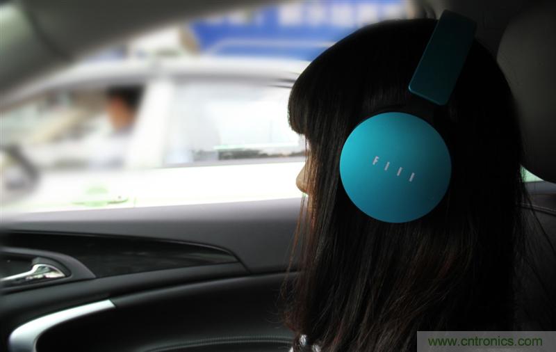 頭條哥的夢想之作！FIIL耳機能讓汪峰上頭條否？