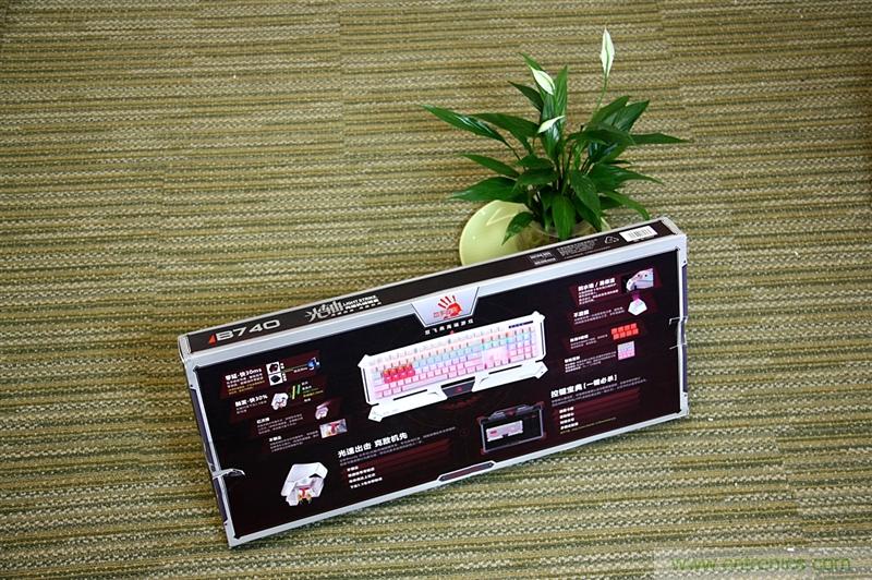 曾經的網吧統治者&mdash;雙飛燕血手幽靈機械鍵盤，真世界最快？