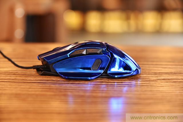 左手寫愛，右手寫他&mdash;&mdash;從此鍵盤鼠標不分家！